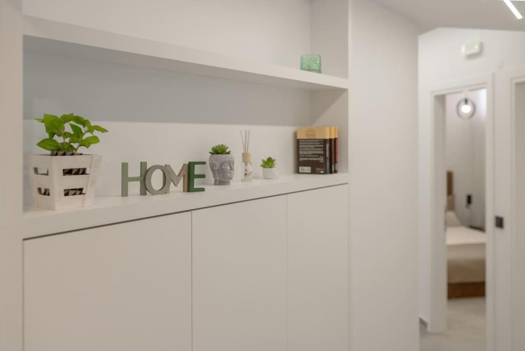 Onar Elegant Beachside * Heraklion (Crete)