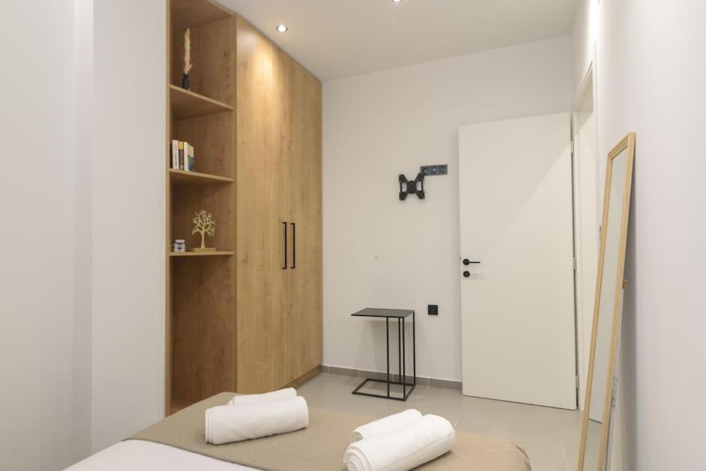 Onar Elegant Beachside *