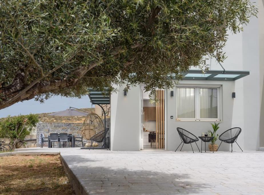 Apartment Onar Elegant Beachside *
